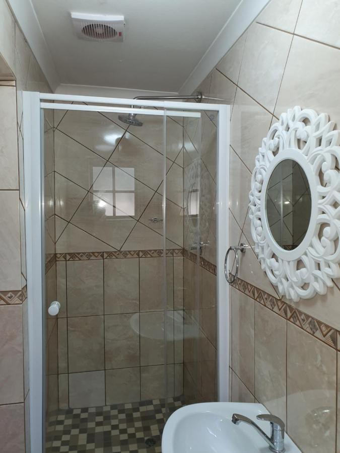 Lani'S Guest House - No Loadshedding Musina Εξωτερικό φωτογραφία